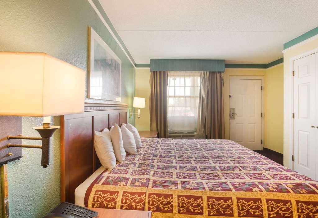Bhagat Hotels Stone Mountain Atlanta BW Signature Collection 塔克 客房 照片