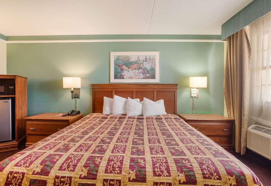 Bhagat Hotels Stone Mountain Atlanta BW Signature Collection 塔克 客房 照片