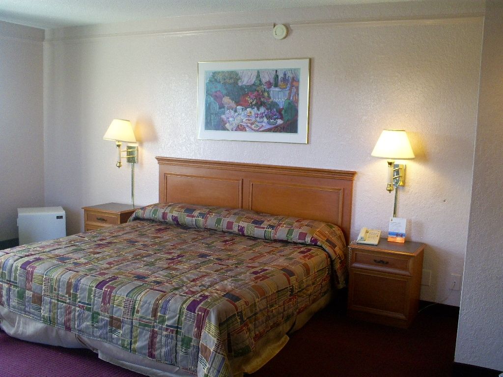 Bhagat Hotels Stone Mountain Atlanta BW Signature Collection 塔克 客房 照片